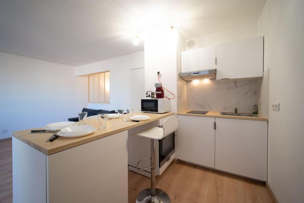 Fully Equipped Apartment 2 To 4 People St Charles Μασσαλία Εξωτερικό φωτογραφία